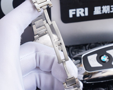 BALLON BLEU 33MM STEEL CASE DIAMOND NUMERALS
