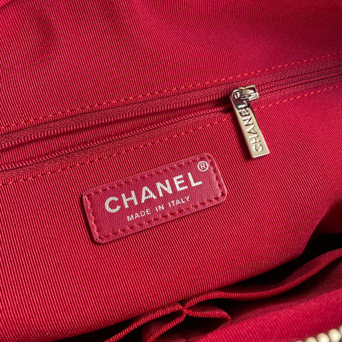 CC GABRIELLE MEDIUM 28 HOBO BAG IN BLACK CALFSKIN