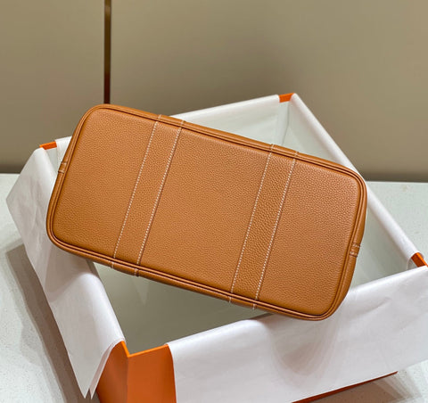 GARDEN PARTY 36CM IN WHITE TOILETS COTTON CANVAS AND BROWN CALFSKIN