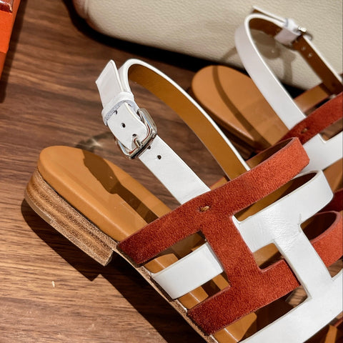 EPHESE SANDAL CARAMEL AND WHITE CALFSKIN