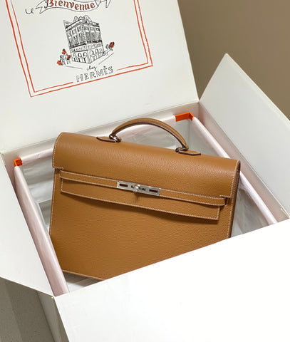KELLY DEPECHES 38 BRIEFCASE IN GOLD TOGO CALFSKIN SILVER HARDWARE