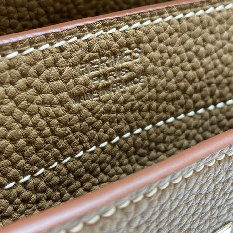 KELLY DEPECHES 34 BRIEFCASE IN ETOUPE TOGO CALFSKIN SILVER HARDWARE