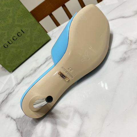 GG HIGH HEELS BLONDIE 75 IN SKY BLUE LAMBSKIN WITH GOLD HARDWARE
