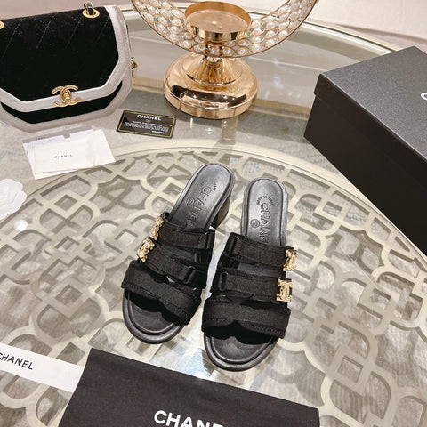 Double C  Xiaoxiang Chain Fabric Head Chunky High Heel Black Lambskin