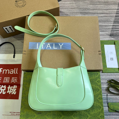 GG JACKIE SMALL 28 SHOULDER BAG IN LIGHT GREEN CALFSKIN