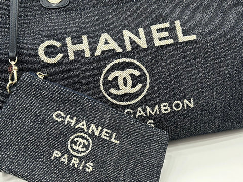 CC DEAUVILLE LARGE 38 TOTE BAG IN NAVY BLUE CANVAS WITH WHITE LOGO EMBROIDERED