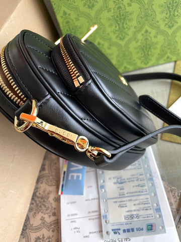 MARMONT HEART BAG 20 IN BLACK CALFSKIN GOLD HARDWARE