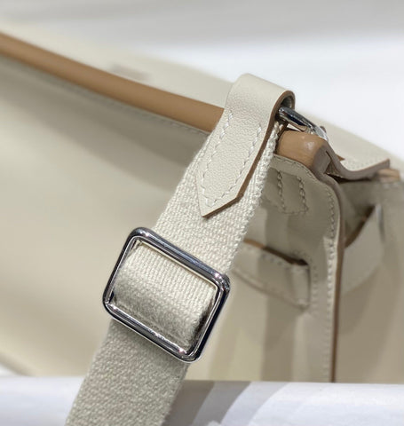HM JYPSIERE SHOULDER BAG 23 IN BEIGE CALFSKIN SILVER HARDWARE