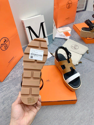 HAVANE 30 SANDAL IN WHITE AND PEANUT BROWN CALFSKIN