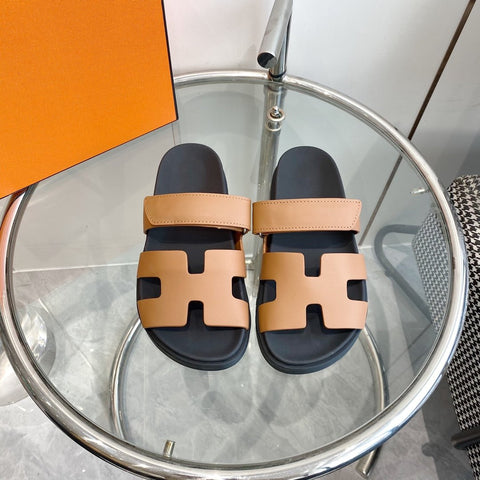 Chypre Sandal Brown Mastic Calfskin Leather