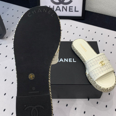 Double CC Women White Slippers Calfskin