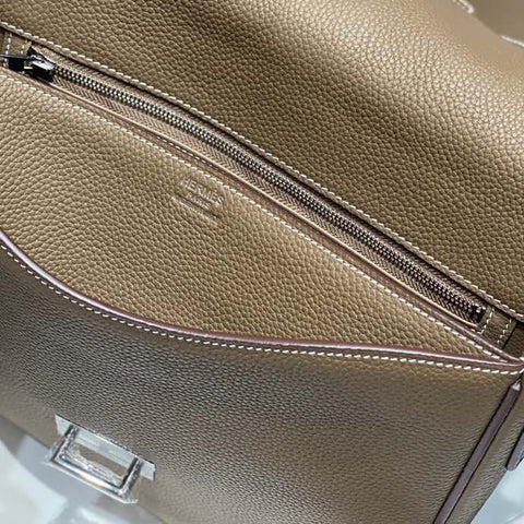 STEVE LIGHT JUNIOR MESSENGER BAG 27 IN ALEZAN TOGO CALFSKIN