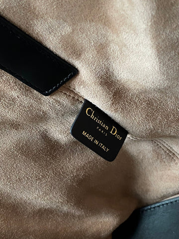 MEDIUM TOUJOURS BAG 28 IN BEIGE CANNAGE CALFSKIN BLACK STRAP