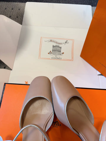 KLEO HIGH SLINGBACK IN CREPE PINK CALFSKIN