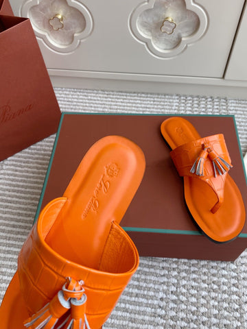 FLIP FLOPS IN ORANGE LAMBSKIN SNAKE EMBOSSING