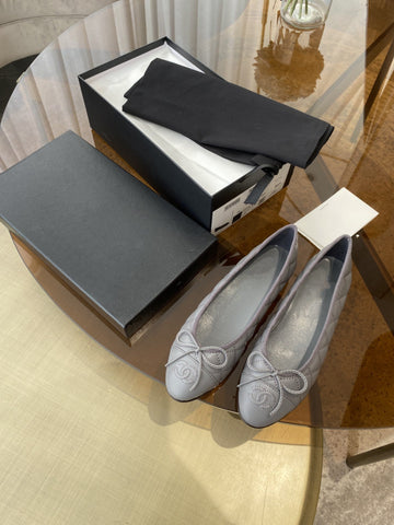 BALLET FLATS GREY QUILTED LAMBSKIN