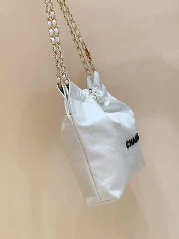 CC HOBO BAG 37 WHITE CC BLACK LAMBSKIN GOLD HARDWARE
