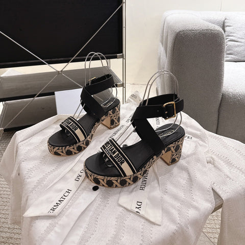 DIORACT SANDALS IN BLACK AND BEIGE EMBROIDERY AND CALFSKIN