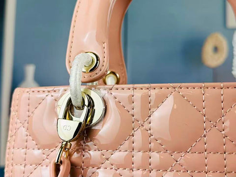 LADY BAG 24 BEIGE PATENT CALFSKIN GOLD HARDWARE