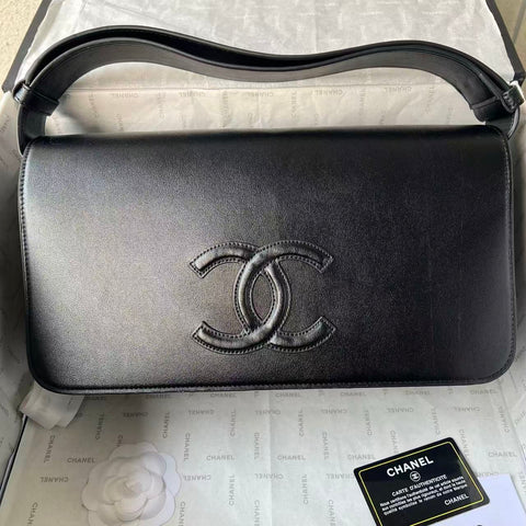 CHANEL 26S MESSENGER BAG MATTHIEU BLAZY IN BLACK LAMBSKIN