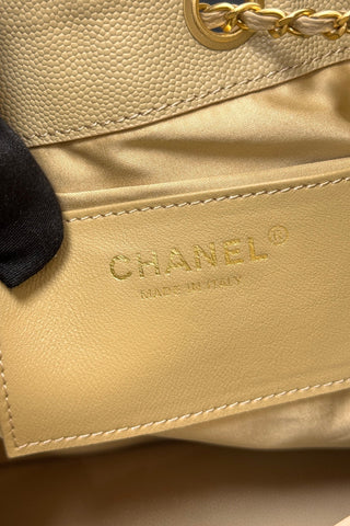 CHANEL 25S HOBO BAG 40 IN GOLDEN BEIGE CAVIAR WITH GOLD HARDWARE