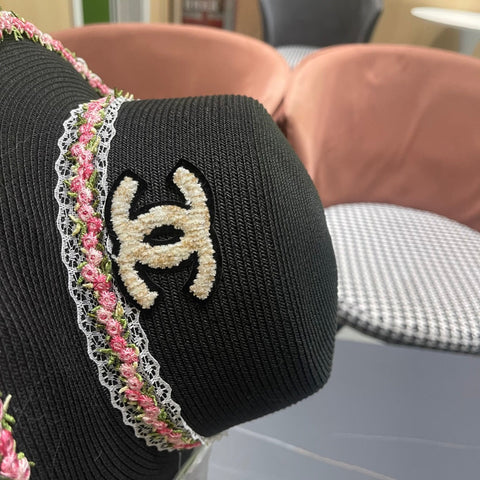 CHANEL 26S LACE & FLORAL TRIM STRAW HAT 337938