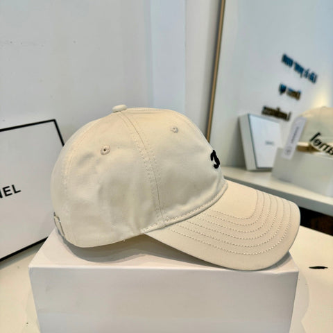 CHANEL 26S BASEBALL CAP 337977
