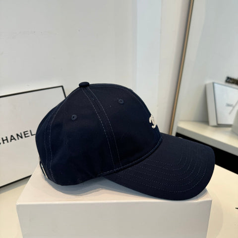 CHANEL 26S BASEBALL CAP 337978