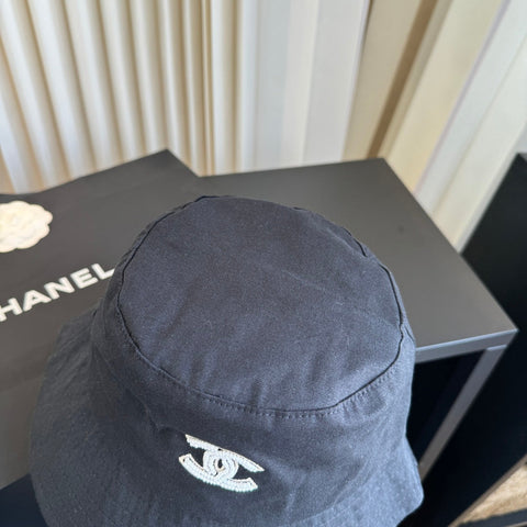 CHANEL 26S EMBROIDERED CC BUCKET HAT 337813