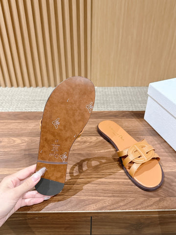 DIOR 26S SLIDE SANDALS IN CARAMEL BROWN CLUB WOVEN CALFSKIN