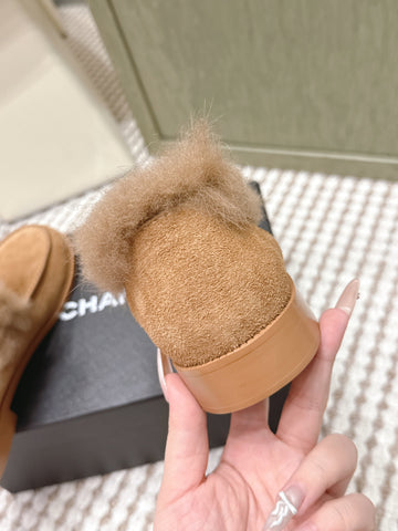 CHANEL 25S LOAFERS MOCCASIN IN BROWN SUEDE WITH MINK FUR LINING