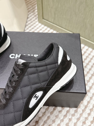 CHANEL 25S SNEAKERS IN BLACK CALFSKIN AND SUEDE