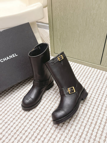 CHANEL 25S CALF-HIGH CHELSEA BOOTS IN BLACK CALFSKIN GOLD HARDWARE