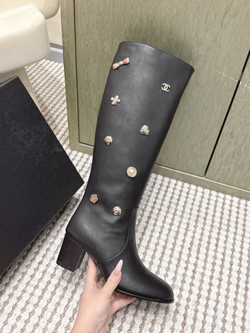 CHANEL 25S KNEE-HIGH BOOTS IN BLACK CALFSKIN WITH RHINESTONES