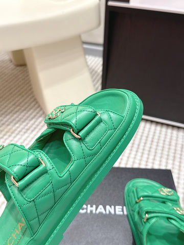 CHANEL 26S SANDALS IN GREEN CALFSKIN