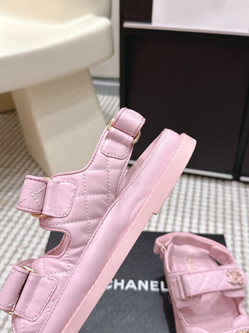 CHANEL 26S QUILTED DAD SANDALS IN LIGHT PINK CALFSKIN