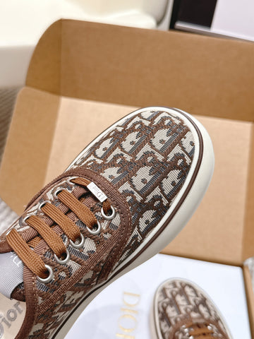 DIOR 26S SALTWIND SNEAKER IN BROWN FABRIC STYLE 6