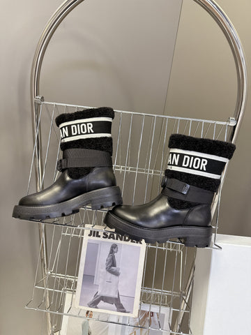 DIOR 25S D-MAJOR ANKLE BOOTS IN BLACK LAMBSKIN AND WOOL