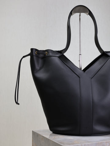 YSL 25S Y LARGE HOBO 50 IN BLACK CALFSKIN GOLD HARDWARE