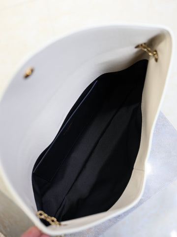 YSL 25S CASSANDRE ENVELOPE MESSENGER 35 IN BLANC VINTAGE LAMBSKIN GOLD HARDWRE