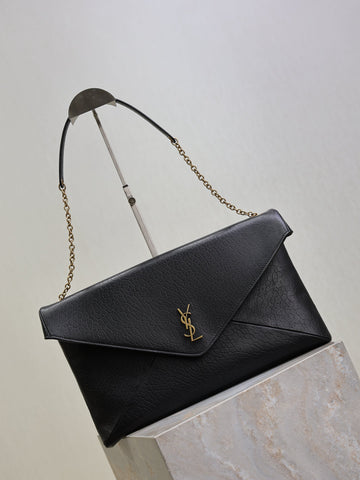 YSL 25S CASSANDRE ENVELOPE MESSENGER 35 IN BLACK LAMBSKIN GOLD HARDWRE
