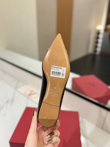 VALENTINO 26S BALLET FLATS IN BLACK PATENT CALFSKIN