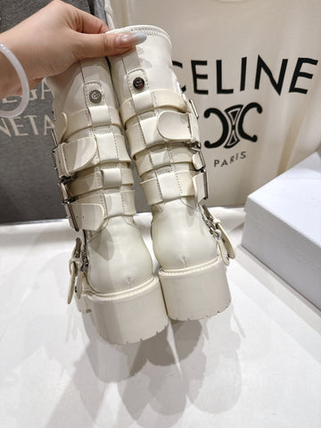 DIOR 25S BIKER BOOTS IN CREAM WHITE CALFSKIN WITH SILVER HARDWARE