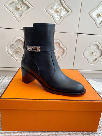HM 25S FRENCHIE 50 ANKLE BOOT 50 MM IN BLACK LAMBSKIN WITH SILVER HARDWARE
