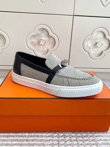 HM 25S SLIP-ON IN GREY CANVAS AND BLACK LAMBSKIN WITH SILVER HARDWARE