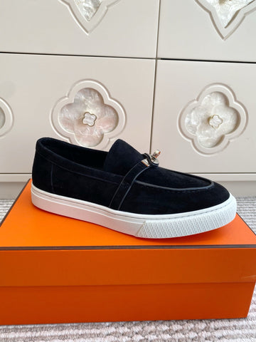 HM 25S SLIP-ON IN BLACK SUEDE WITH SILVER HARDWARE