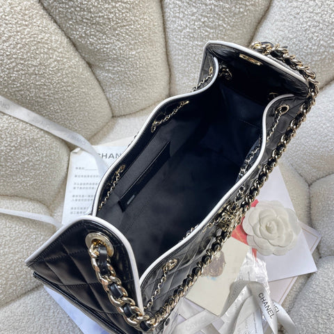 CHANEL 26S HOBO BAG 30 IN BLACK SMOOTH CALFSKIN