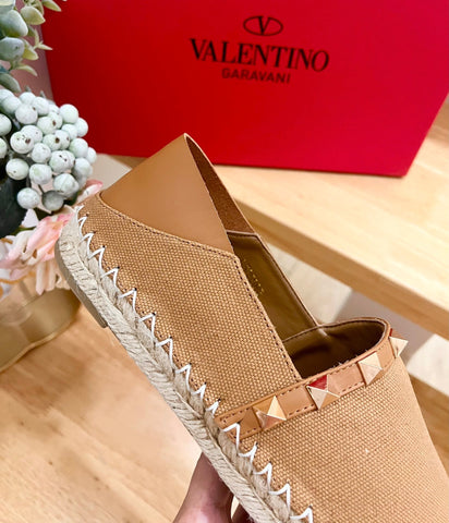ROCKSTUD CIDER BROWN CANVAS ESPADRILLES