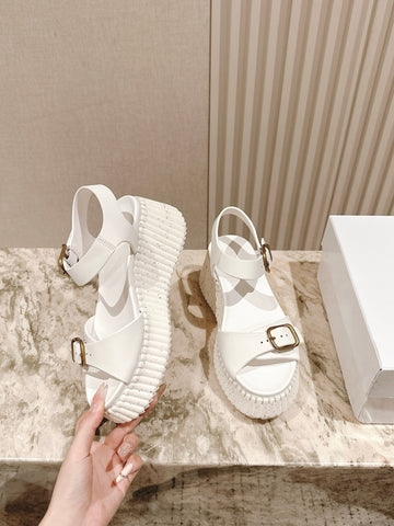 CHLOÉ 26S HIGH-HEELED SANDALS IN WHITE LAMBSKIN WITH GOLD HARDWARE