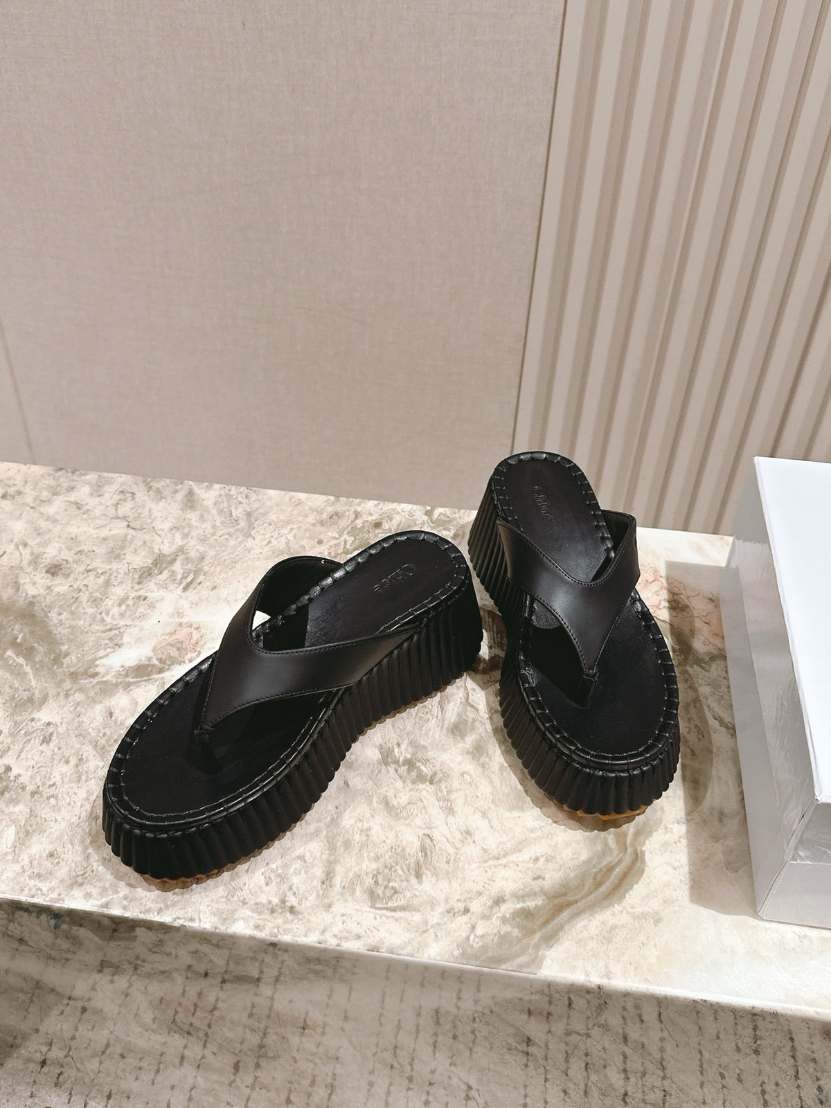 CHLOÉ 26S PLATFORM FLIP-FLOPS IN BLACK LAMBSKIN